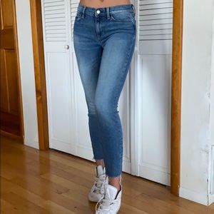 Frayed Leg Skinny Jean